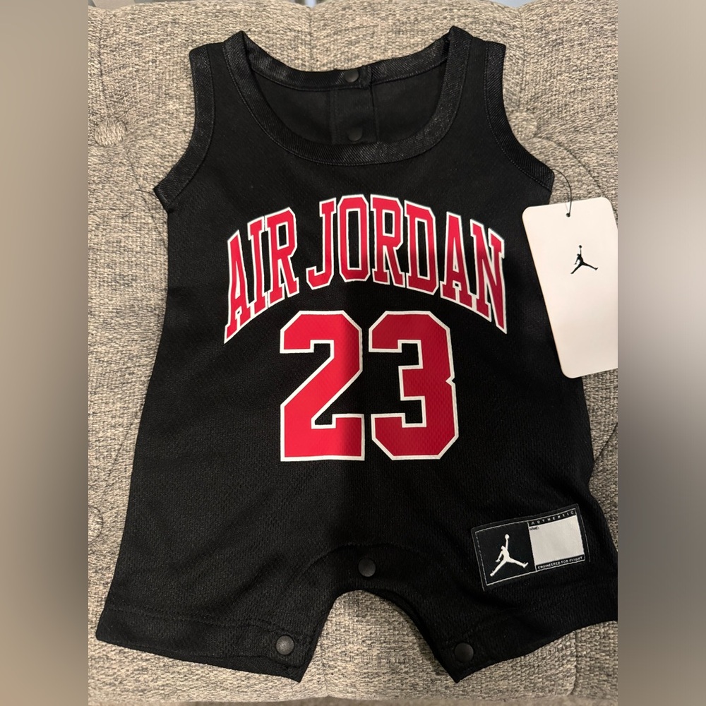 BNWT Air Jordan Jersey size newborn